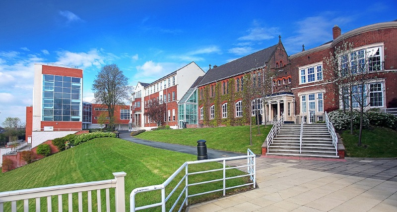 Cardinal Newman College